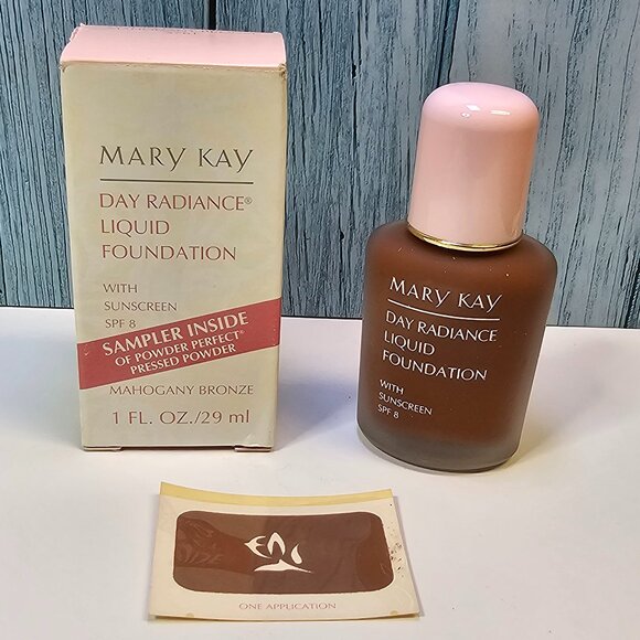 Mary Kay Day Radiance Liquid Foundation Mahogany‎ Bronze #5761 - NIB  Old Stock - Picture 1 of 8